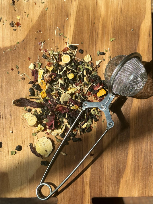 Organic Immune-Boosting Loose Leaf Tea Blend – 2 oz (16 servings)